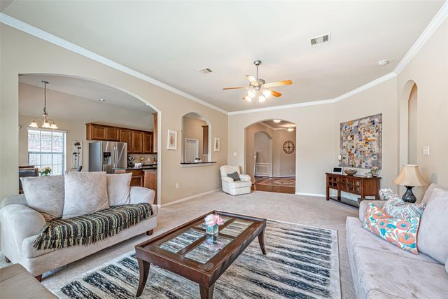 119 Emerald Loch Lane, Houston, TX 77469