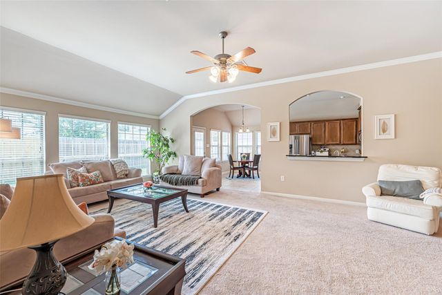 119 Emerald Loch Lane, Houston, TX 77469