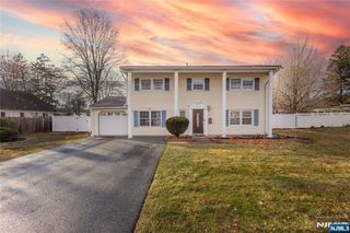 8 Curtis Drive, Lincoln Park Borough, NJ 07035
