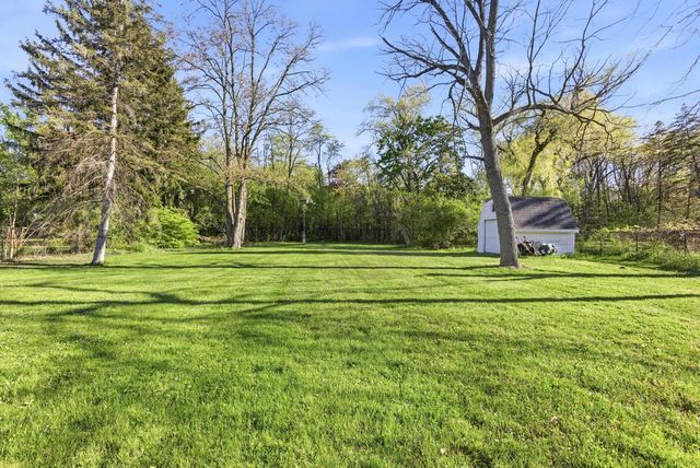 4915 Twin Elms DRIVE, Racine, WI 53406