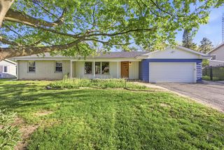 4915 Twin Elms DRIVE, Racine, WI 53406