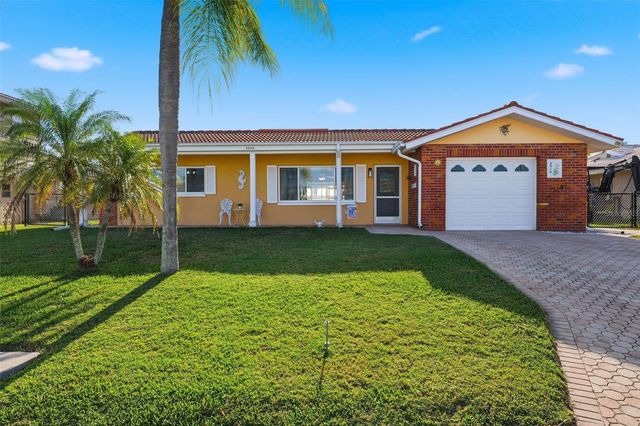 4926 FORECASTLE DRIVE, New Port Richey, FL 34652