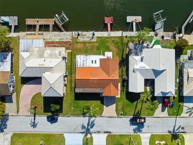 4926 FORECASTLE DRIVE, New Port Richey, FL 34652