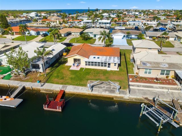 4926 FORECASTLE DRIVE, New Port Richey, FL 34652