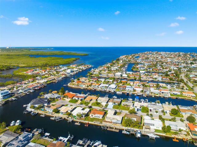 4926 FORECASTLE DRIVE, New Port Richey, FL 34652