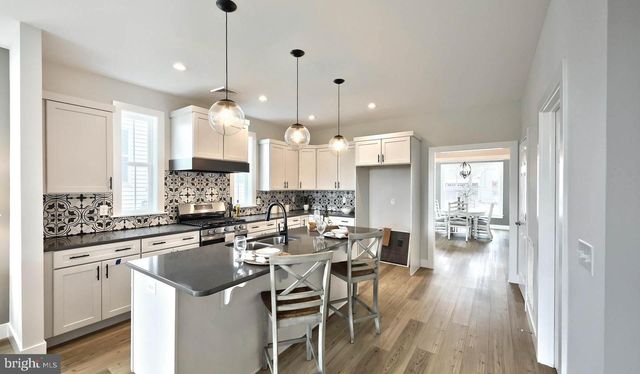 529 STONE GATE BLVD, Annville, PA 17003