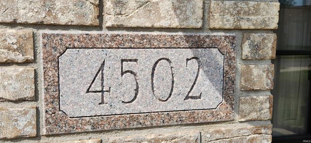 4502 Castle Rock Drive, New Haven, IN 46774