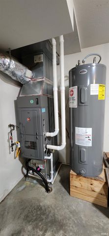 4502 Castle Rock Drive, New Haven, IN 46774