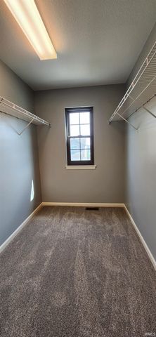 4502 Castle Rock Drive, New Haven, IN 46774