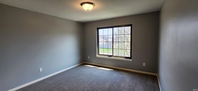 4502 Castle Rock Drive, New Haven, IN 46774