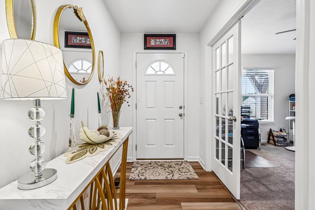 10494 Fairbourne Drive, Covington, KY 41015