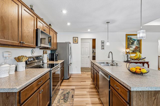 10494 Fairbourne Drive, Covington, KY 41015