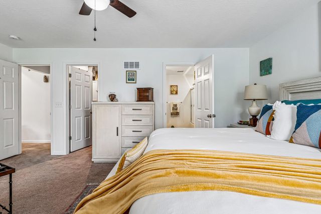 10494 Fairbourne Drive, Covington, KY 41015