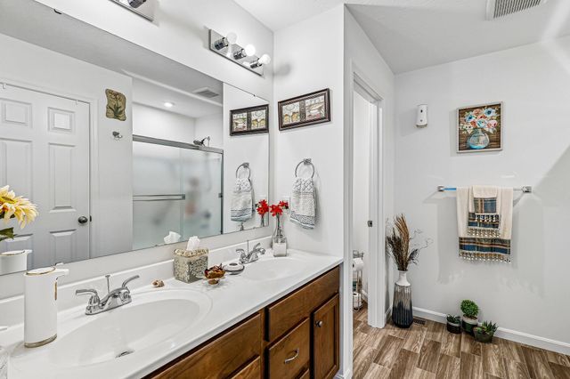 10494 Fairbourne Drive, Covington, KY 41015
