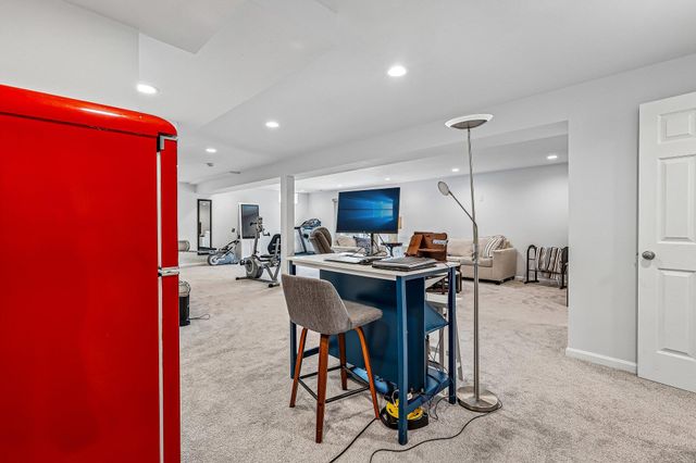 10494 Fairbourne Drive, Covington, KY 41015