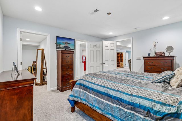 10494 Fairbourne Drive, Covington, KY 41015