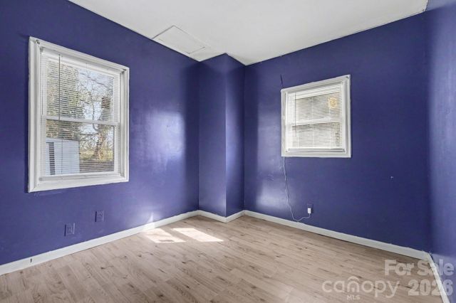 603 1st Street SW, Hickory, NC 28602