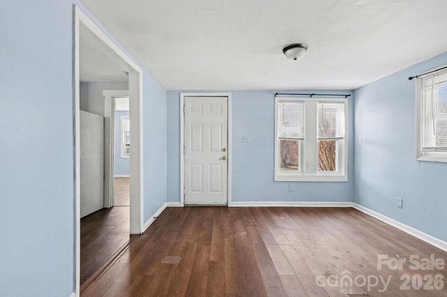 603 1st Street SW, Hickory, NC 28602