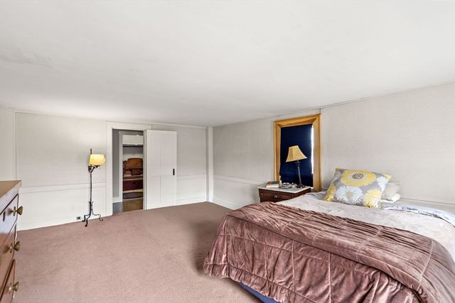 11 Union Pl, Newburyport, MA 01950