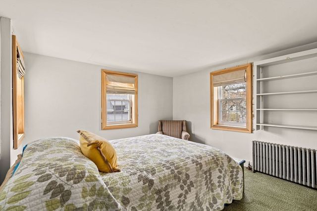 11 Union Pl, Newburyport, MA 01950