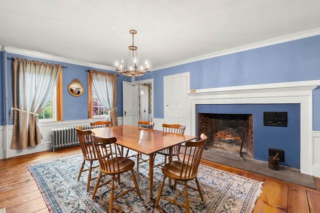 11 Union Pl, Newburyport, MA 01950