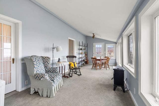 11 Union Pl, Newburyport, MA 01950