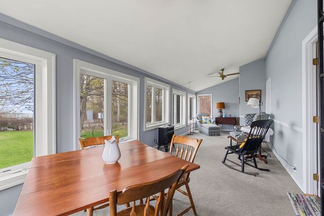 11 Union Pl, Newburyport, MA 01950