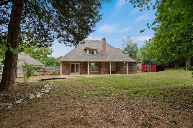 205 Berkshire Drive, Edmond, OK 73034