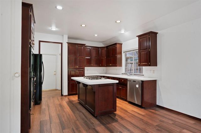 205 Berkshire Drive, Edmond, OK 73034