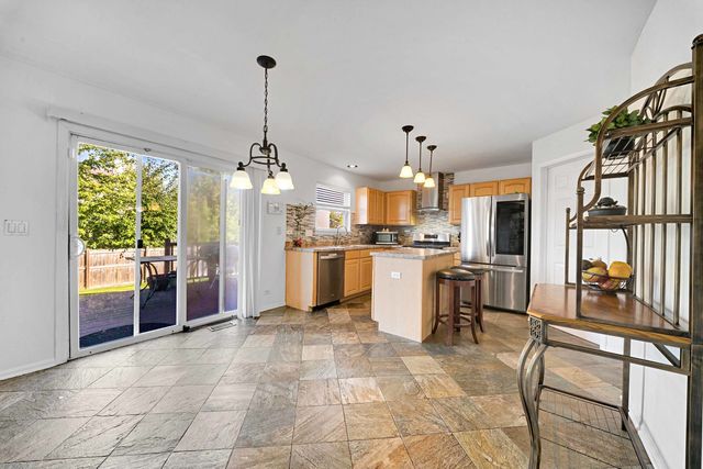11775 Everglades Road, Huntley, IL 60142