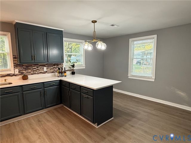 204 S Mesa Dr, Hopewell, VA 23860