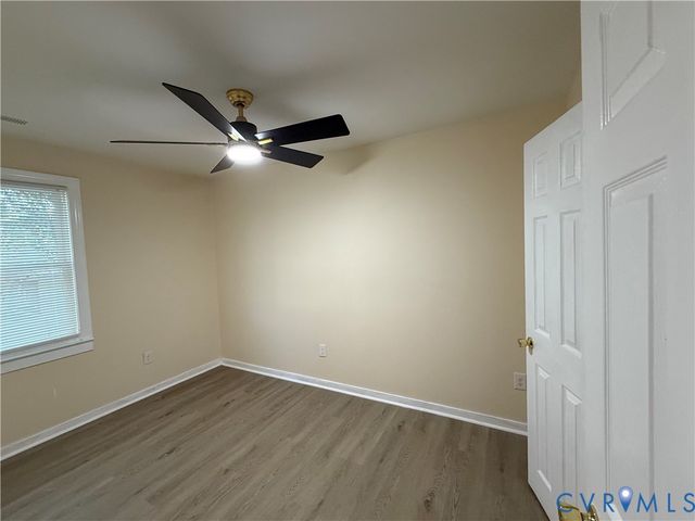 204 S Mesa Dr, Hopewell, VA 23860