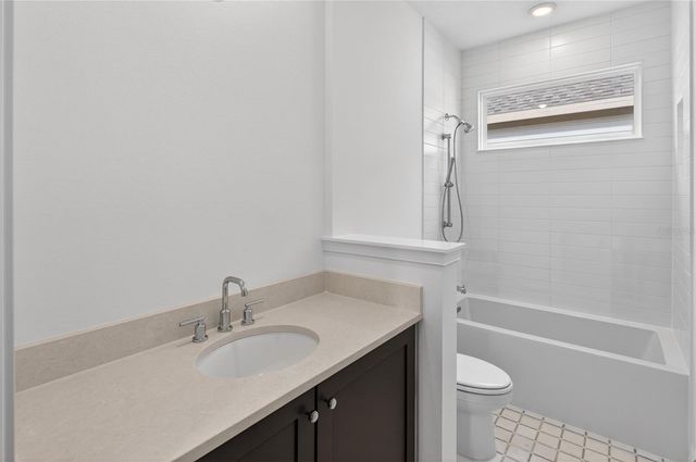 2926 SAILHOUSE DRIVE, St Cloud, FL 34771