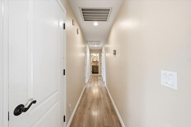 10704 Round Valley Rd, Grass Valley, CA 95949