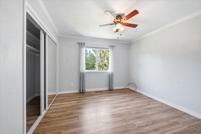 10704 Round Valley Rd, Grass Valley, CA 95949