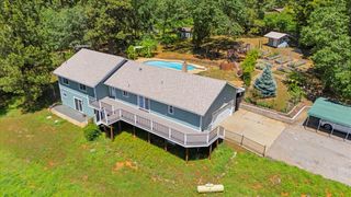 10704 Round Valley Rd, Grass Valley, CA 95949