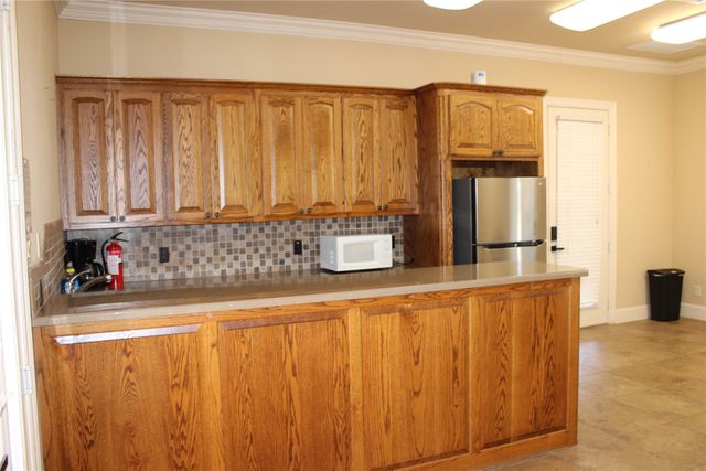 138 Walnut Creek Lane, Boyd, TX 76023