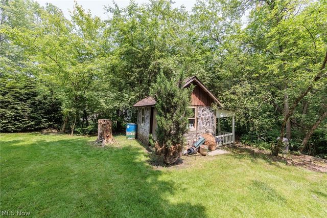 35320 Chagrin Boulevard, Moreland Hills, OH 44022