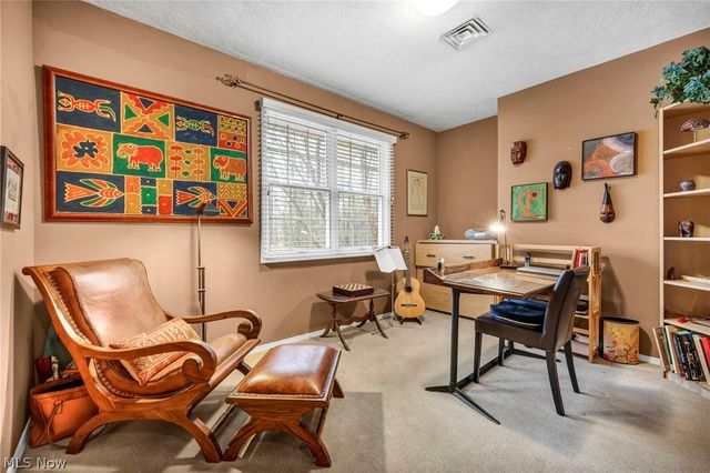 35320 Chagrin Boulevard, Moreland Hills, OH 44022