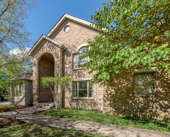 559 Gingermill Lane, Lexington, KY 40509