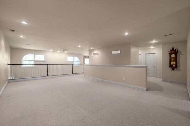 559 Gingermill Lane, Lexington, KY 40509