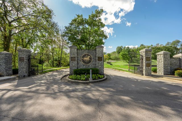 559 Gingermill Lane, Lexington, KY 40509