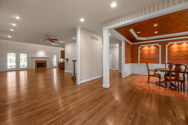 559 Gingermill Lane, Lexington, KY 40509