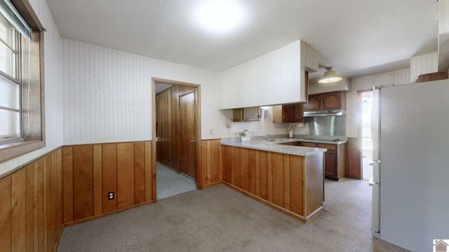 760 State Route 83, Mayfield, KY 42066