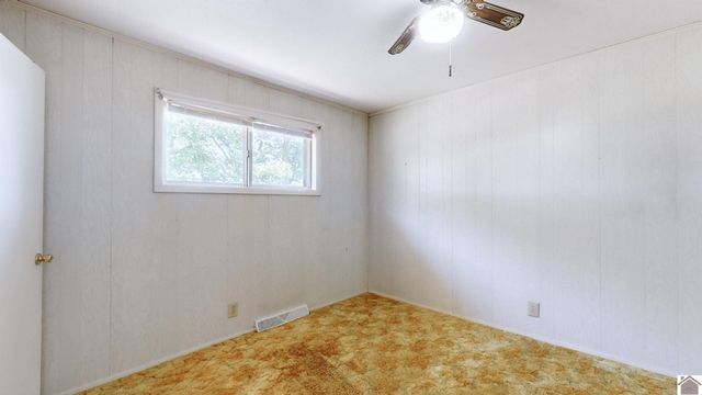760 State Route 83, Mayfield, KY 42066