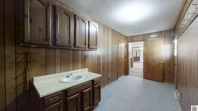 760 State Route 83, Mayfield, KY 42066