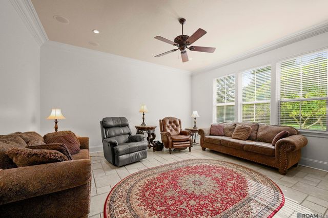 4509 Bluebonnet Rd, Baton Rouge, LA 70809