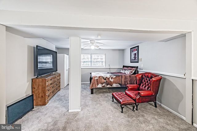 26 ALWYN RD, Newark, DE 19713