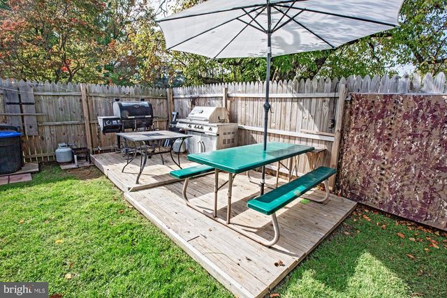 26 ALWYN RD, Newark, DE 19713