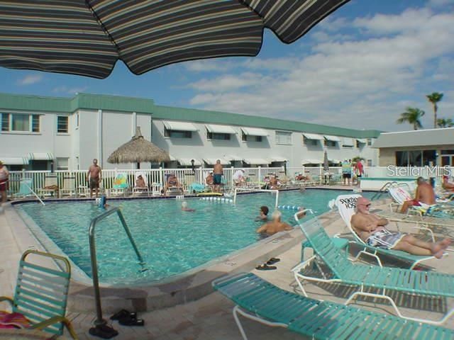 5287 81ST STREET 2, St Petersburg, FL 33709